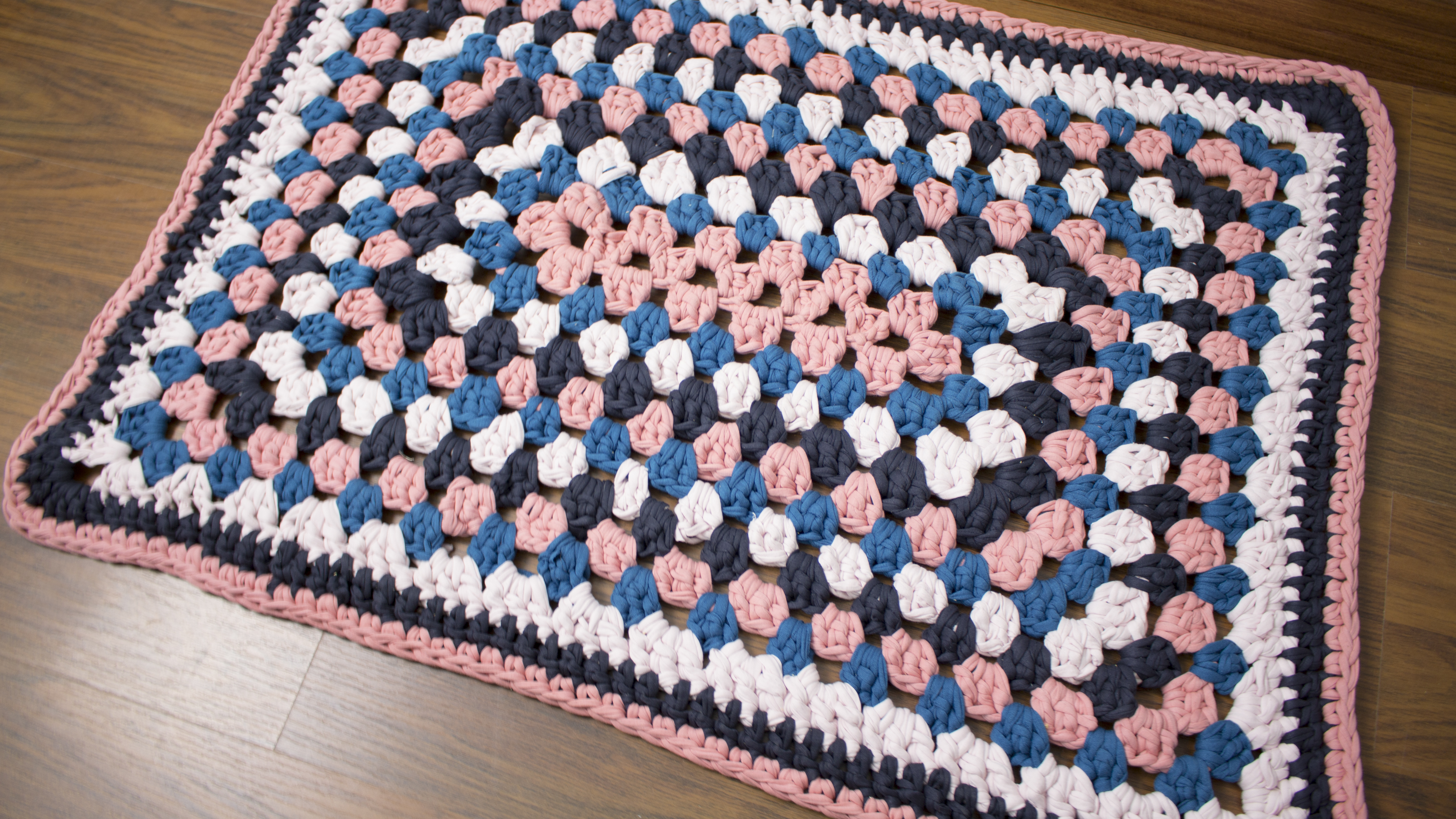 Alfombra de trapillo rectangular
